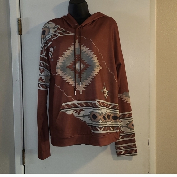 - Southwest NWOT Tribal  Golden Rust Lightweight Hoodie - Picture 8 of 8